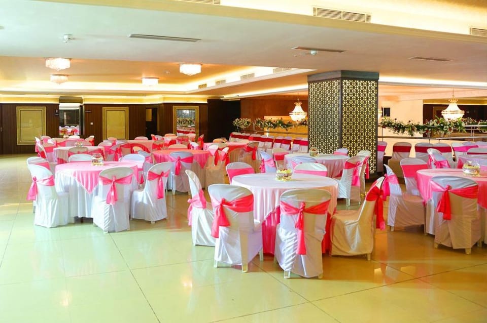 Hotel Empire International - Koramangala Hotel in Bengaluru