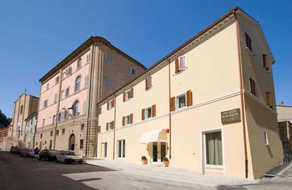 Palazzo Ruschioni Boutique Hotel Hotel in Marche