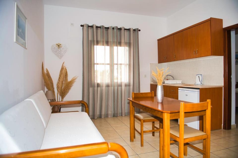 Villa Angira Hotel in Kamari