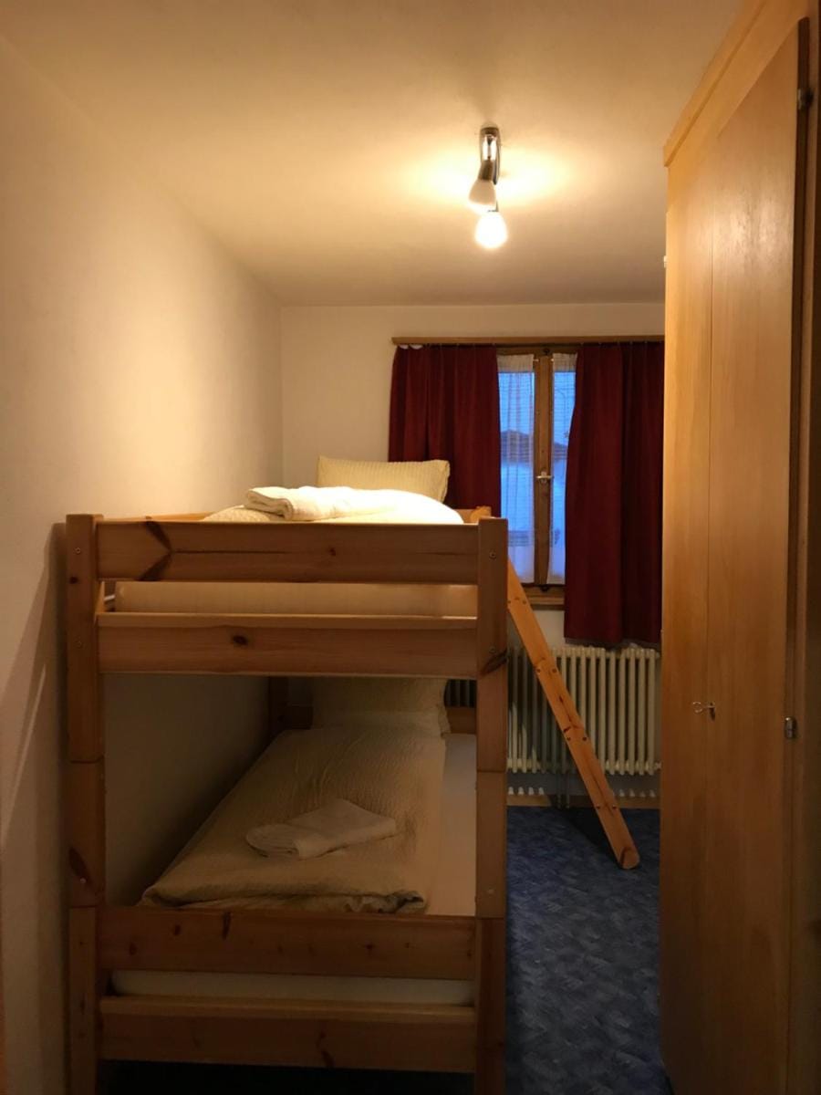 B&B Hotel & Appartements Chasa Valär Apartment hotel in Canton of Grisons