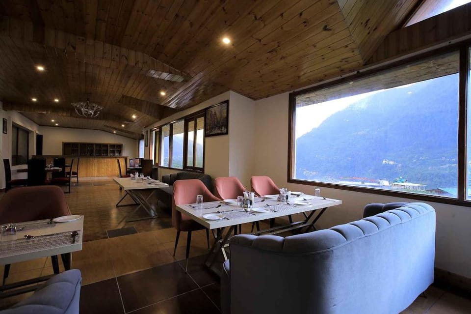 Hotel Kapalin Resort Hotel in Himachal Pradesh