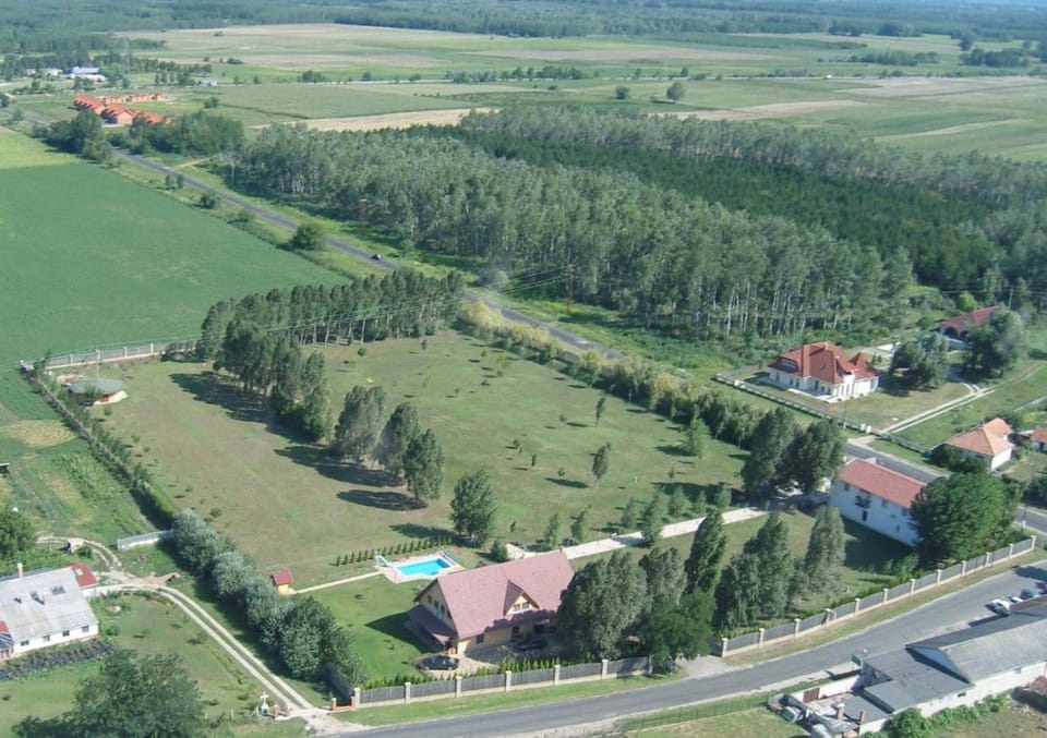 BB Boutique Hotel Bed and Breakfast in Hungary