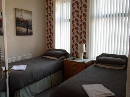 Pembroke Private Hotel Hotel in Blackpool