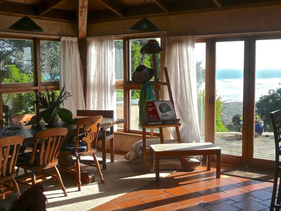 Bethells Beach Cottages Apartment hotel in Auckland