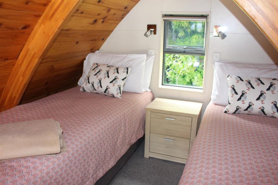 Hot Water Beach TOP 10 Holiday Park Campground/ 
RV Resort in Auckland Region