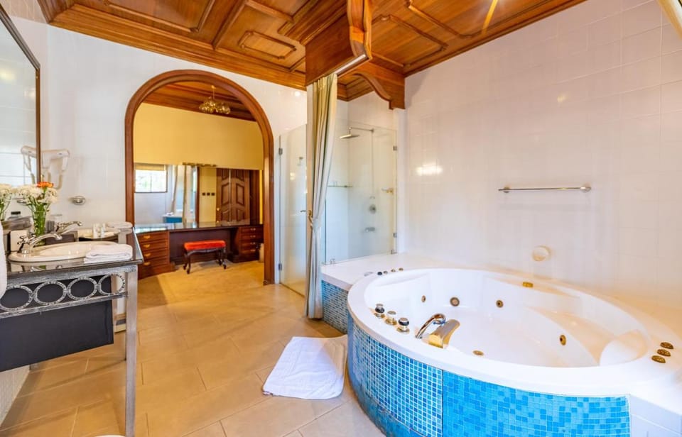 Muthu Sovereign Suites & Spa, Limuru Road, Nairobi Hotel in Nairobi