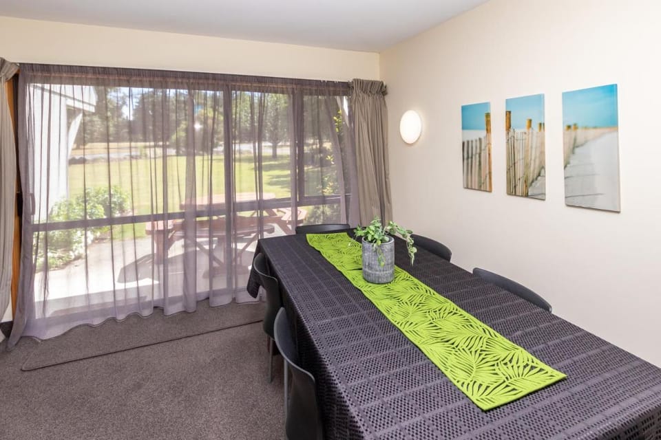 Explorer Motel & Apartments Motel in Te Anau