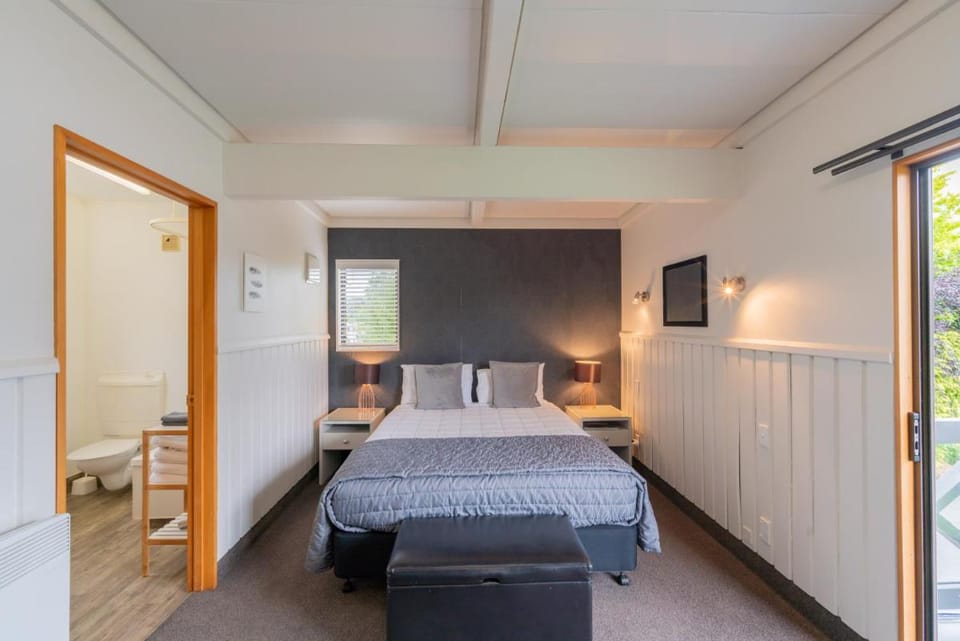 Explorer Motel & Apartments Motel in Te Anau