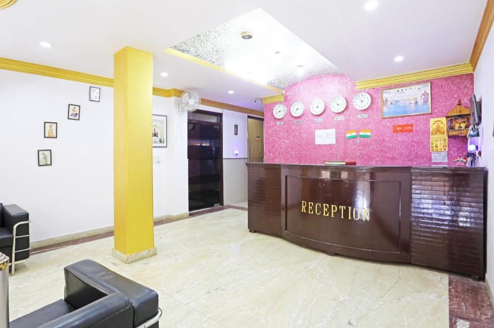 Airport Hotel Parikshit Palace Hotel in New Delhi