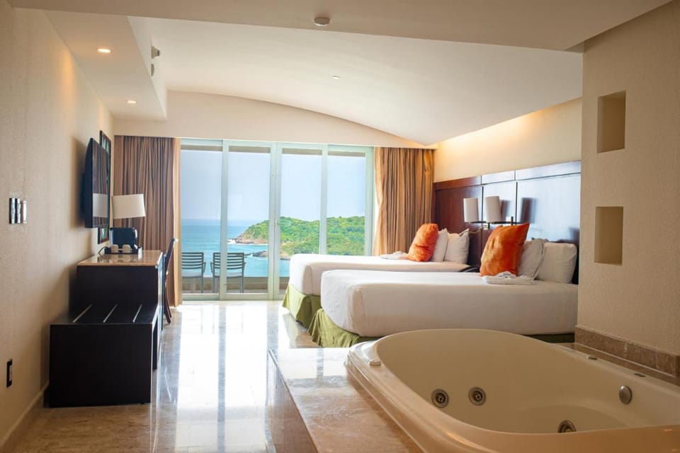 Azul Ixtapa Grand All Inclusive Suites - Spa & Convention Center Resort in State of Guerrero