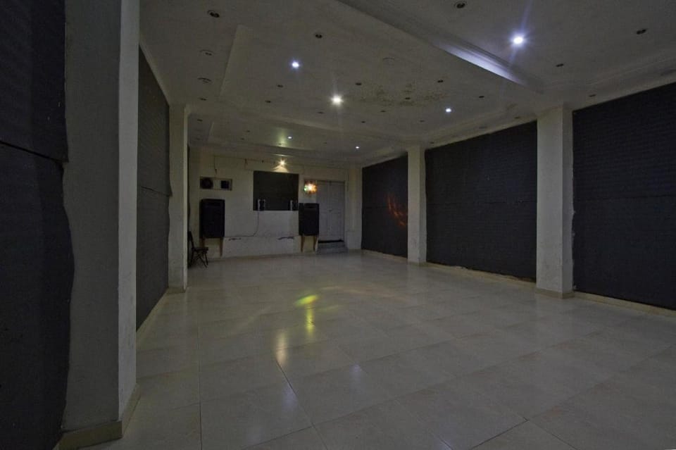 Sarthak Resorts Hotel in Manali
