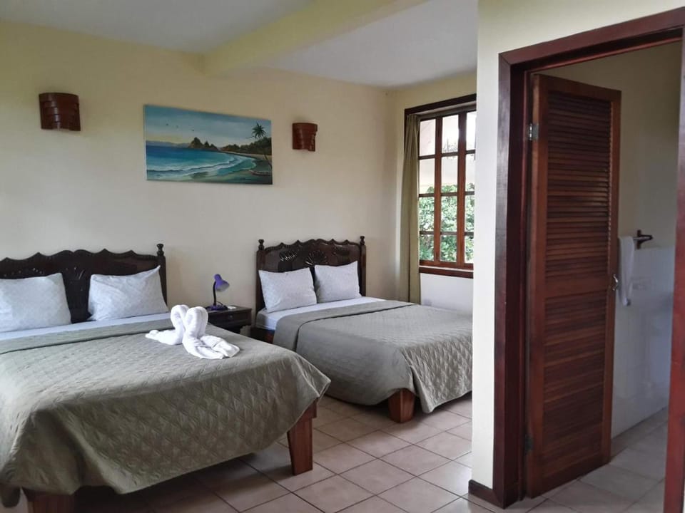 Hotel La Colina Hotel in Quepos