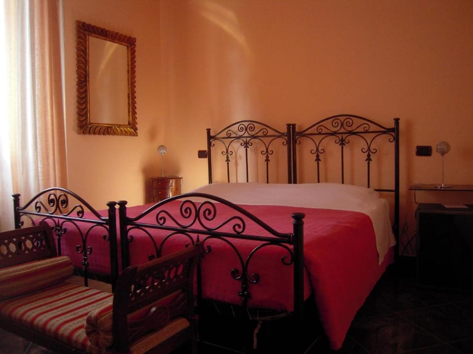 Agriturismo La Prosciutta Farm Stay in Emilia-Romagna