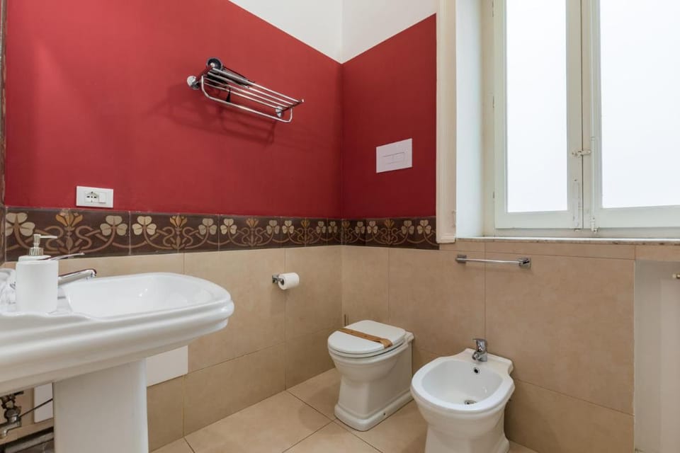 casa mo room and suite Bed and Breakfast in Palermo