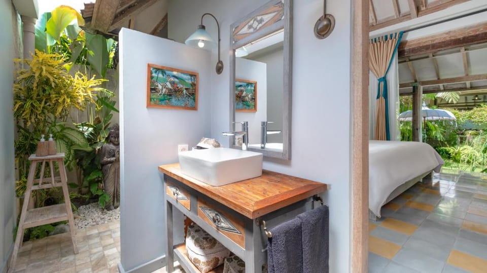 Villa Koyama by Villa Finder Villa in North Kuta
