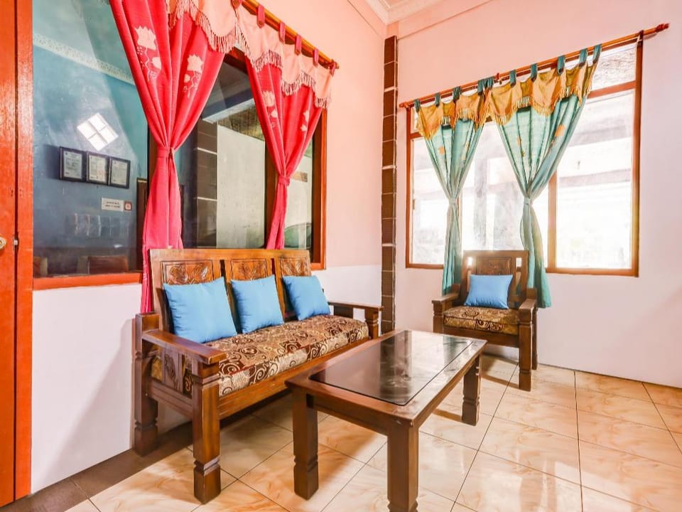 Hotel O Guest House Parangtritis Hotel in Special Region of Yogyakarta