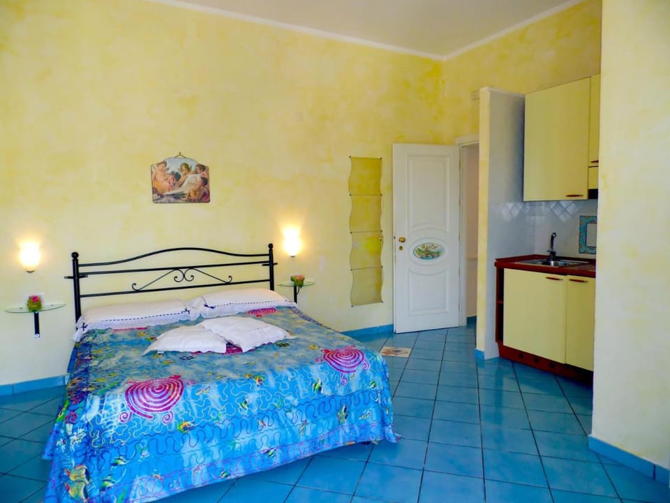 Dimora Carlo III Bed and Breakfast in Campania