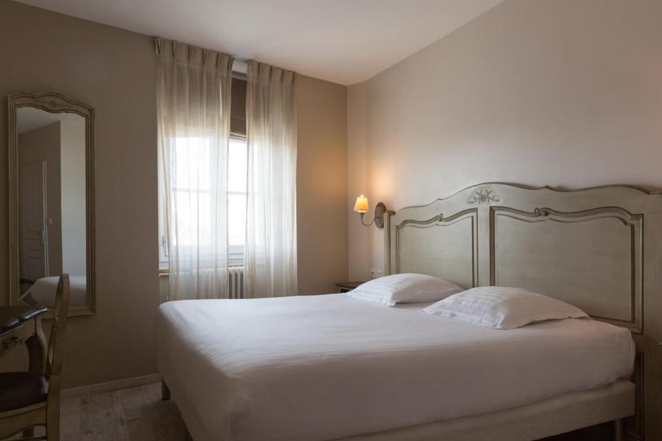The Originals Boutique, HÃ´tel Les PoÃ¨mes de Chartres Hotel in Chartres
