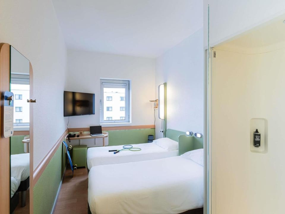 Hotel ibis Budget Porto Gaia Hotel in Porto