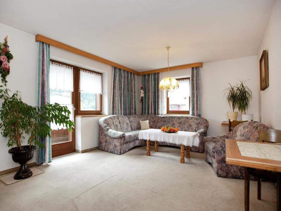 Apartment in Pettneu near St Anton Ski Slopes Apartment in Tyrol
