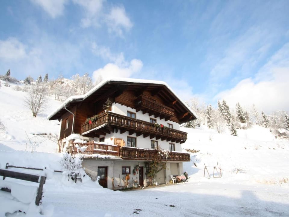 Apartment in Sankt Johann im Pongau near Ski Area Apartment in Salzburgerland