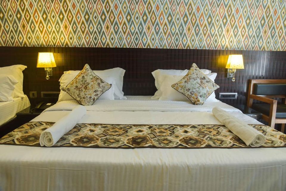 Don Hill Beach Resort Hotel in Candolim