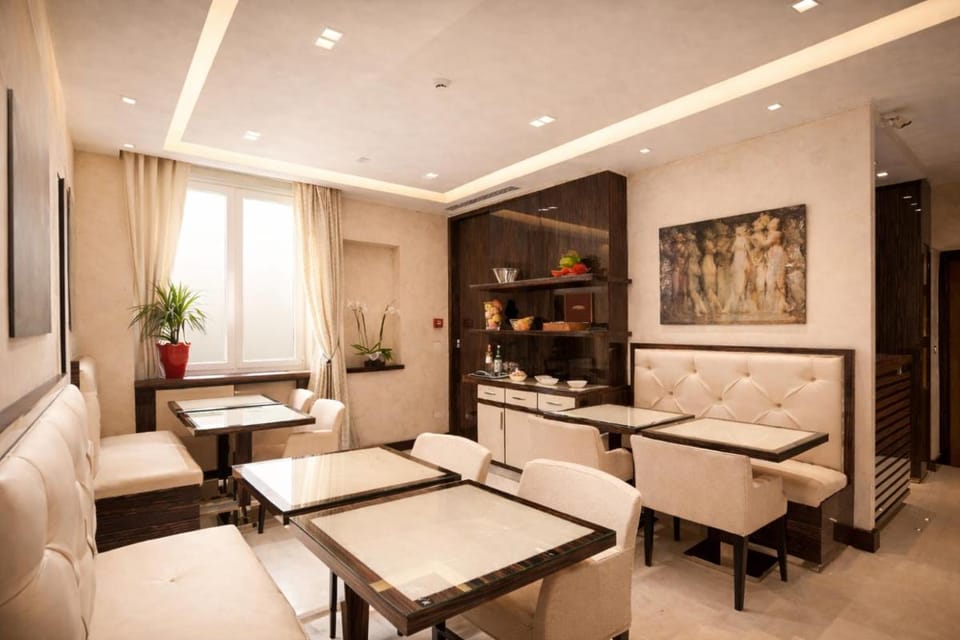 Maison Candia Luxury House Bed and Breakfast in Rome