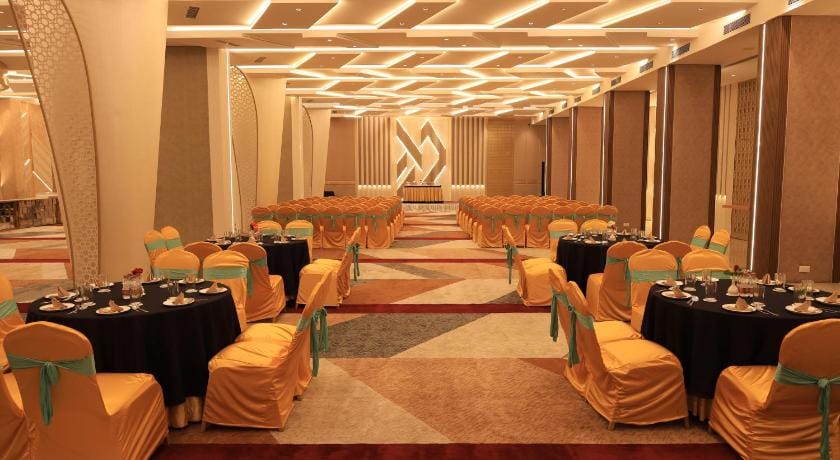 Hotel Aananda Imperial Hotel in India