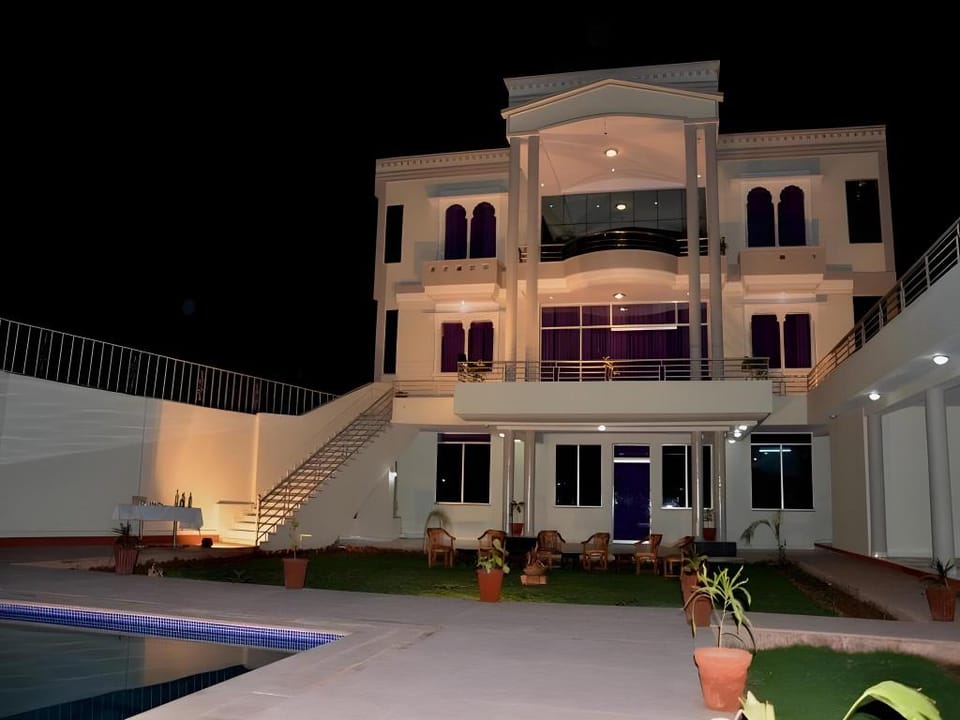 Myo Grand Ranthambore Hotel in Rajasthan