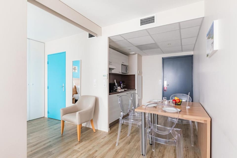 Appartâ€™City Confort Vannes Apartment hotel in Séné