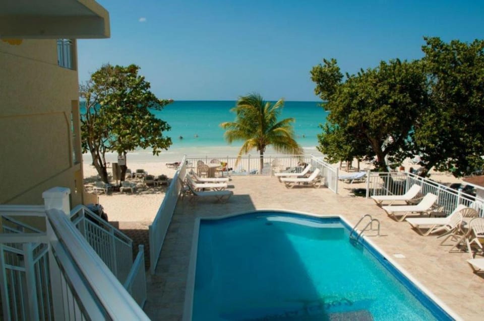 Coco La Palm Hotel in Westmoreland Parish