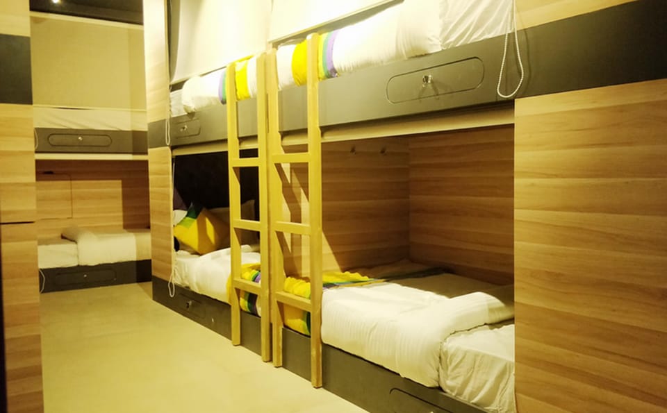 Shahana Guest House Hotel in Mumbai