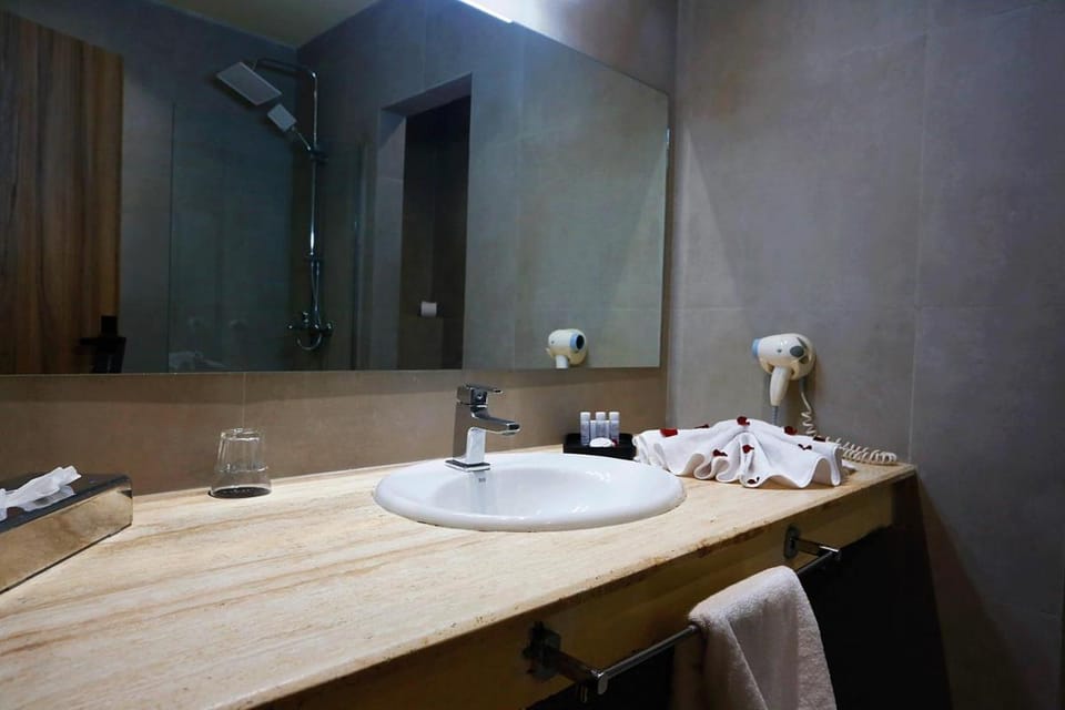 Rawabi Hotel Marrakech & Spa Hotel in Marrakesh