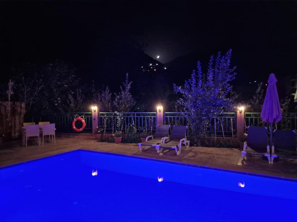 Dar Assarou - Toubkal National Park Lodge Bed and Breakfast in Marrakesh-Safi