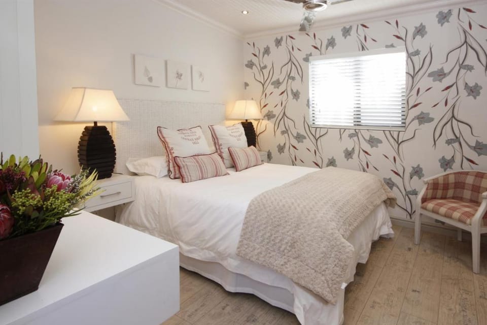 The Potting Shed Guest House Bed and Breakfast in Hermanus