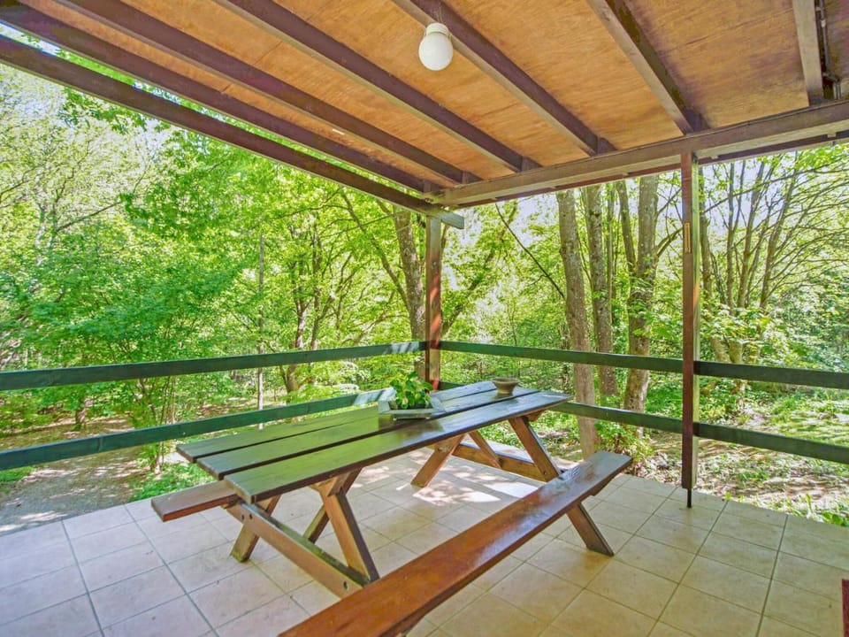 Chalet in Trois-Ponts near Côo Waterfalls Chalet in Trois-Ponts