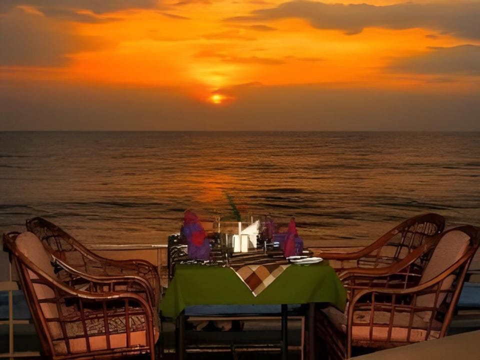 Baywatch Beach Homes Hotel in Vypin