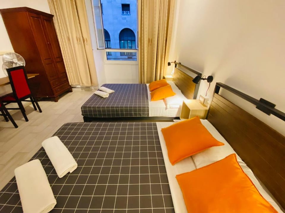 Overseas Guesthouse Bed and Breakfast in Rome