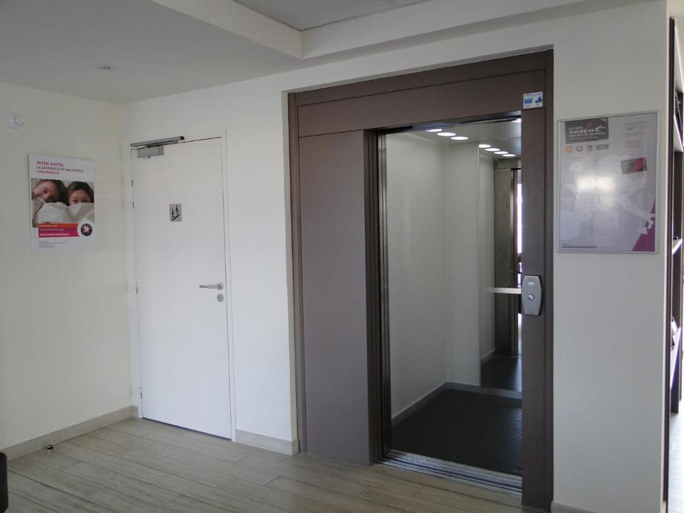 The Originals Access, Hotel Cholet Gare Hotel in Pays de la Loire