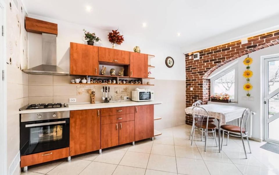 Pensiunea Cristina Bed and Breakfast in Brașov County