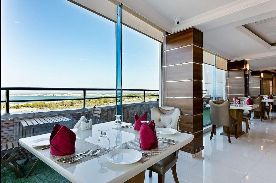 Crown Tower Hotel Hotel in Eastern Province Saudi Arabia