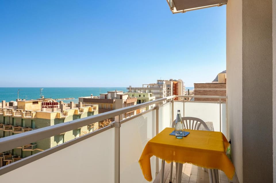 Hotel Figaro & Apartments Hotel in Pesaro