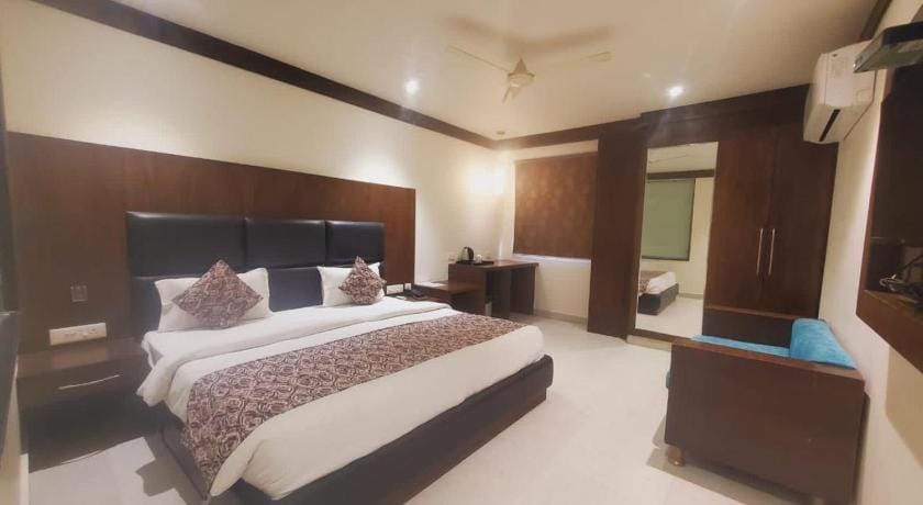 Hotel Love Kush Hotel in Agra