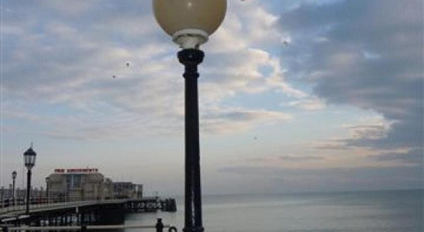 Southcourt Apartment in Worthing