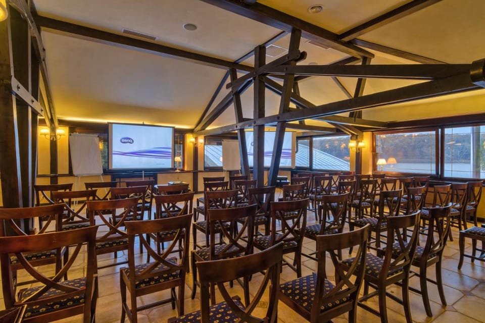 Hotel Snagov Club Resort in Prahova, Romania