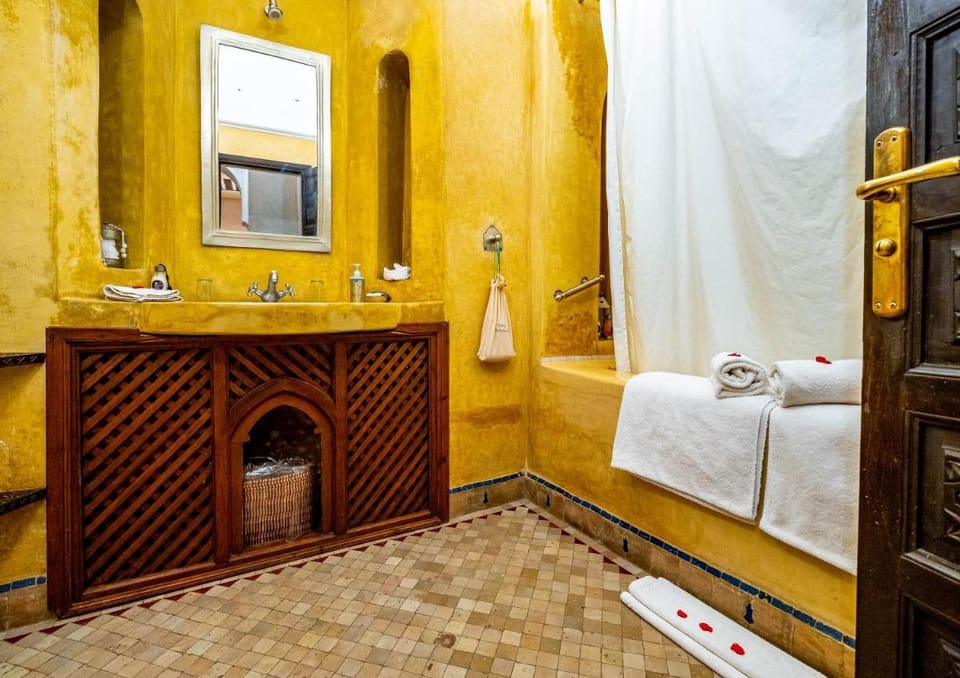 Dar Les Cigognes Riad in Marrakesh