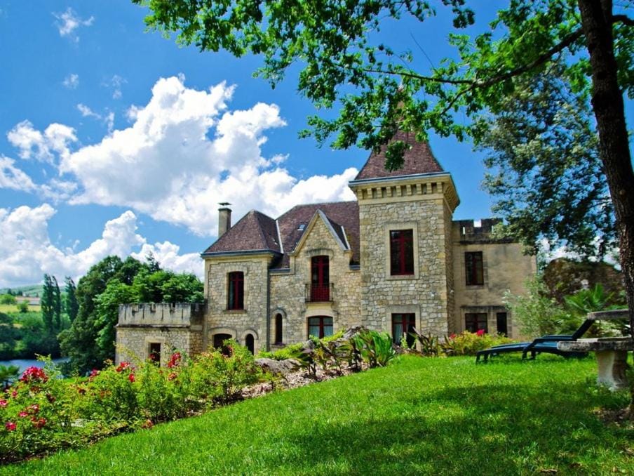 manoir de la malartrie Vacation rental in Occitanie