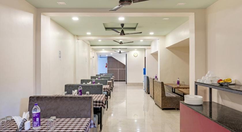 Emerald Retreat Hotel in Lonavla
