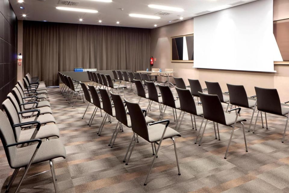 AC Hotel by Marriott Sant Cugat Hotel in Barcelonès
