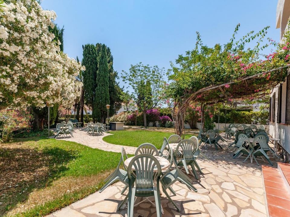 Apartment in Mont-roig near Sea Beach Apartment in Baix Camp